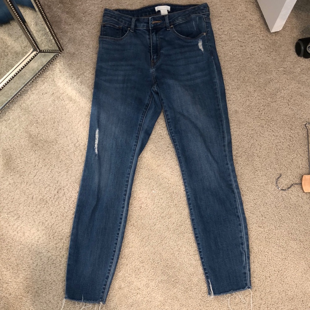 H&M size4 jeans fits smaller distressed detailing